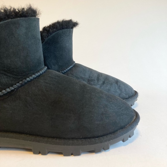 Unbranded Black Suede 100% Shearling Wool Lining Rubber Outsole Boots size 7 - Picture 4 of 14